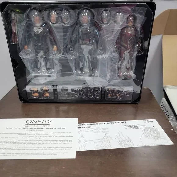 Zack Snyder's Justice League One:12 Action Figure Set